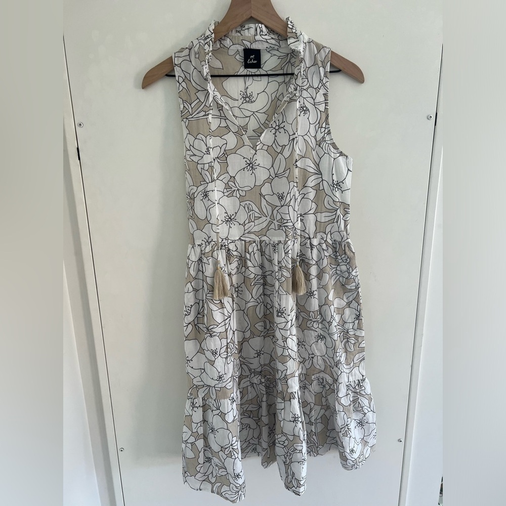 Echo New York Etched Floral Tiered Dress - Picture 2 of 8